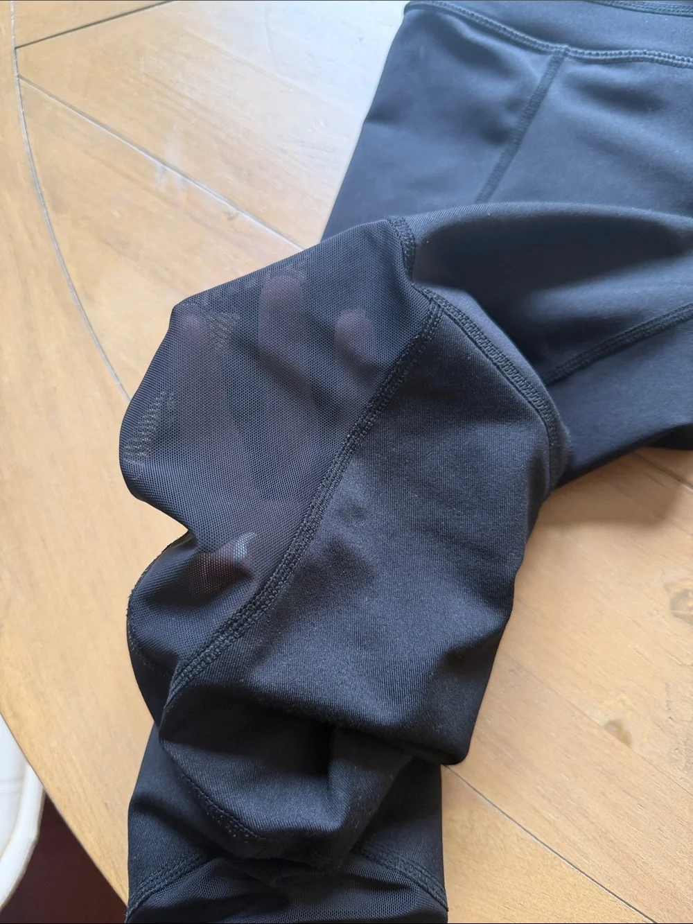 Athleta Black Performance Capri Leggings
